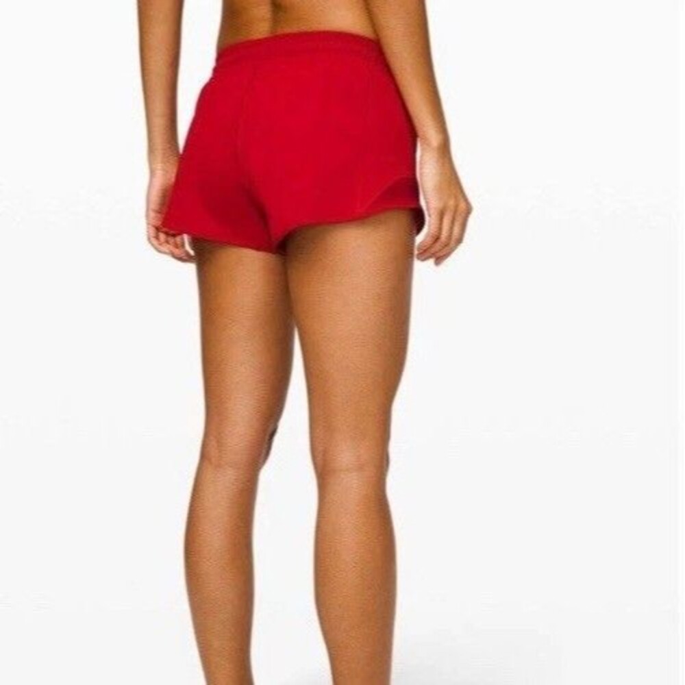 Lululemon bundle of 3  Hotty Hot Low-Rise Lined Short 2.5" Size 10 - Picture 14 of 16